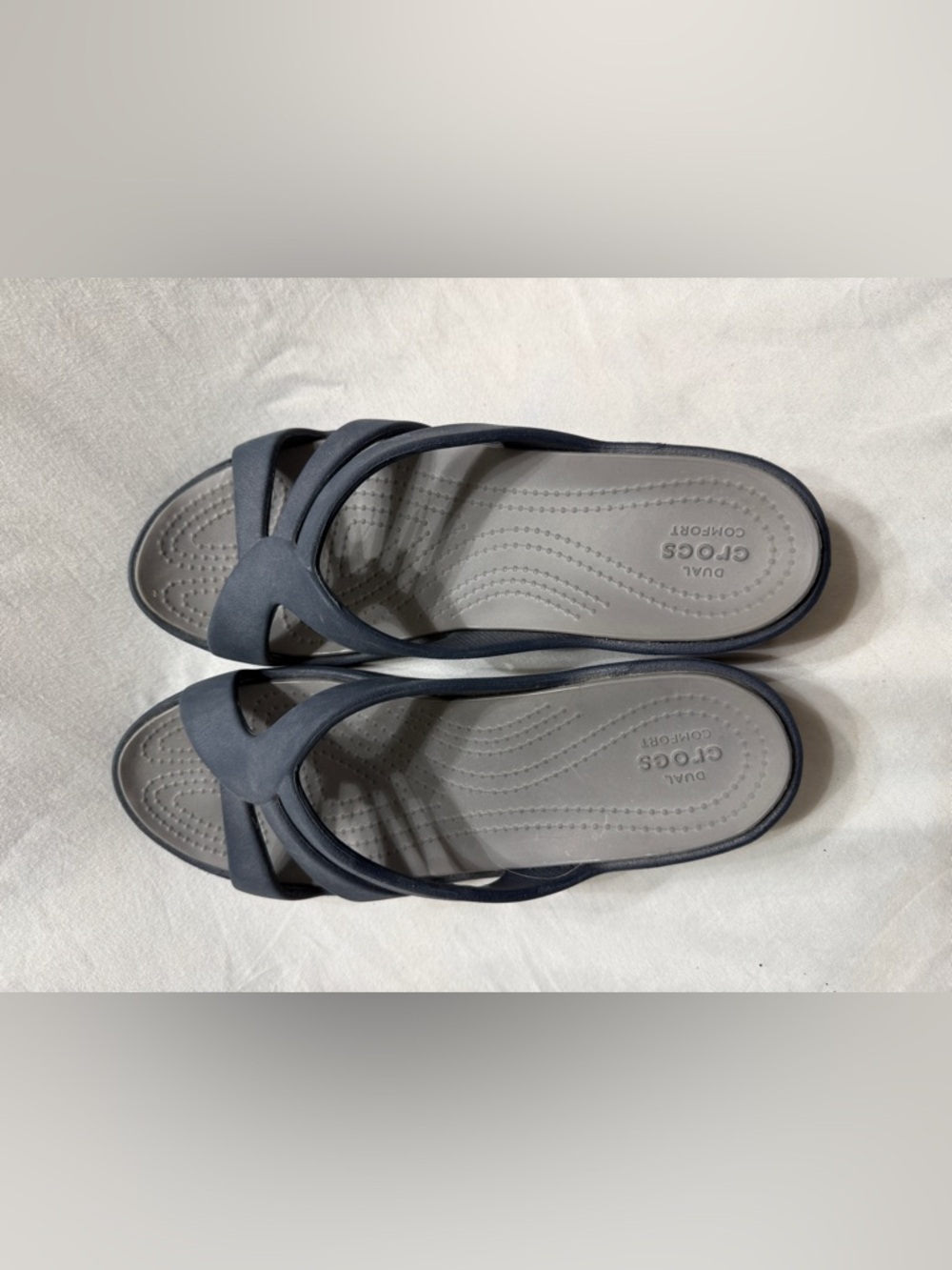 Crocs Dual Comfort Wedge Sandals Navy Blue Women’s Size 9 Comfort Slip-On